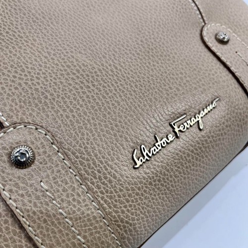 Salvatore Ferragamo Beuteltasche Tasche Handtasche Leder beige echt Damen Doppelhand - Bild 12 von 16