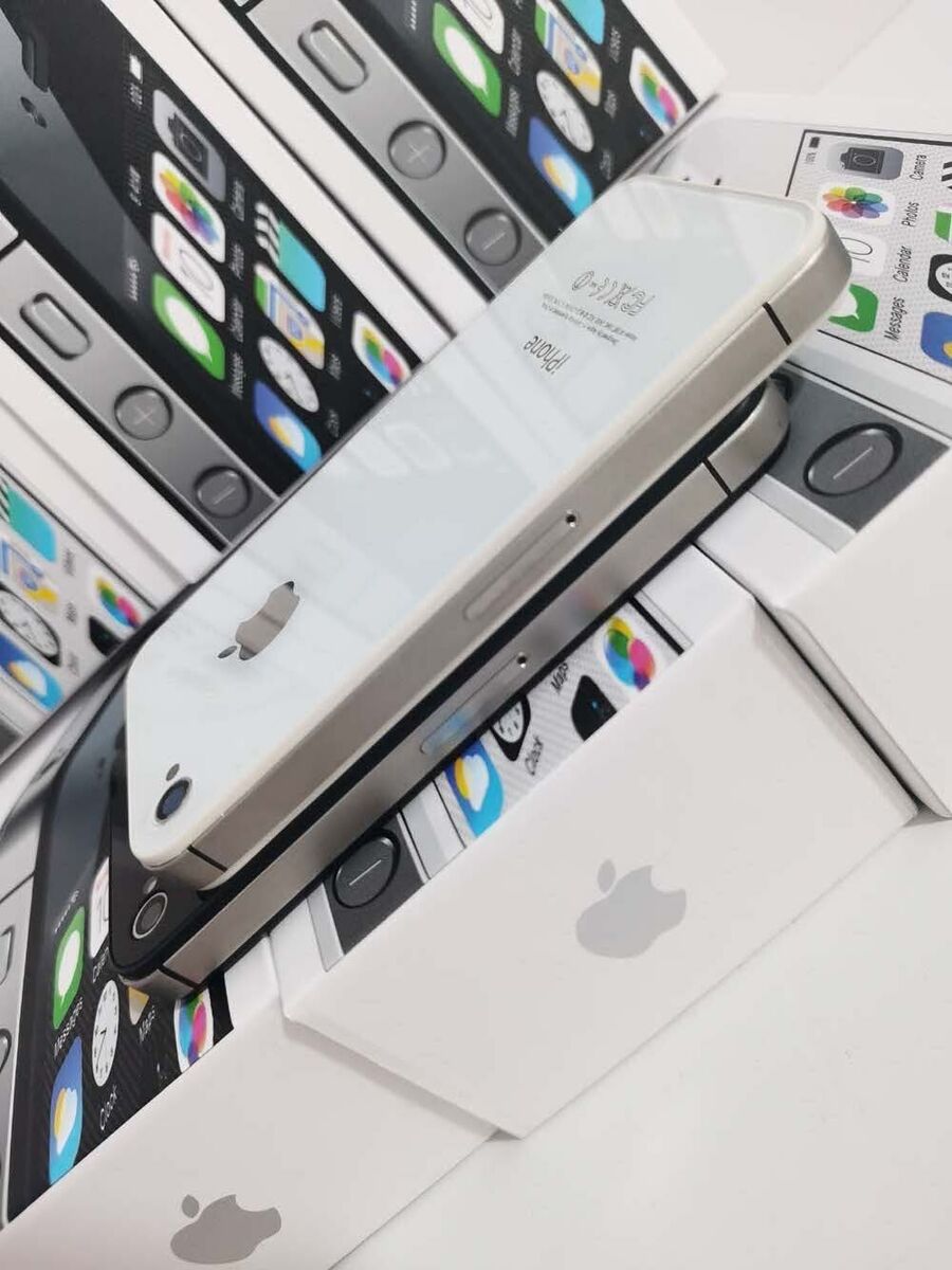 Apple iPhone 4s - 64GB - IOS6 - White/black - Unlocked Apple iPhone 4s - 64GB - IOS6 - White/black - Unlocked