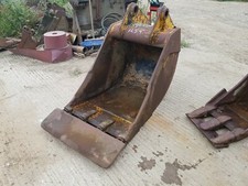 730mm Excavator Digging Bucket suit 13 Tonne 60mm x 245mm x 405mm £300 + vat