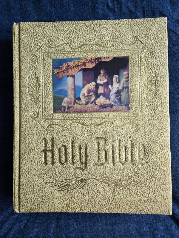 The Devotional Alphabetical Indexed Family Bible Vintage 1960 Devore & Sons