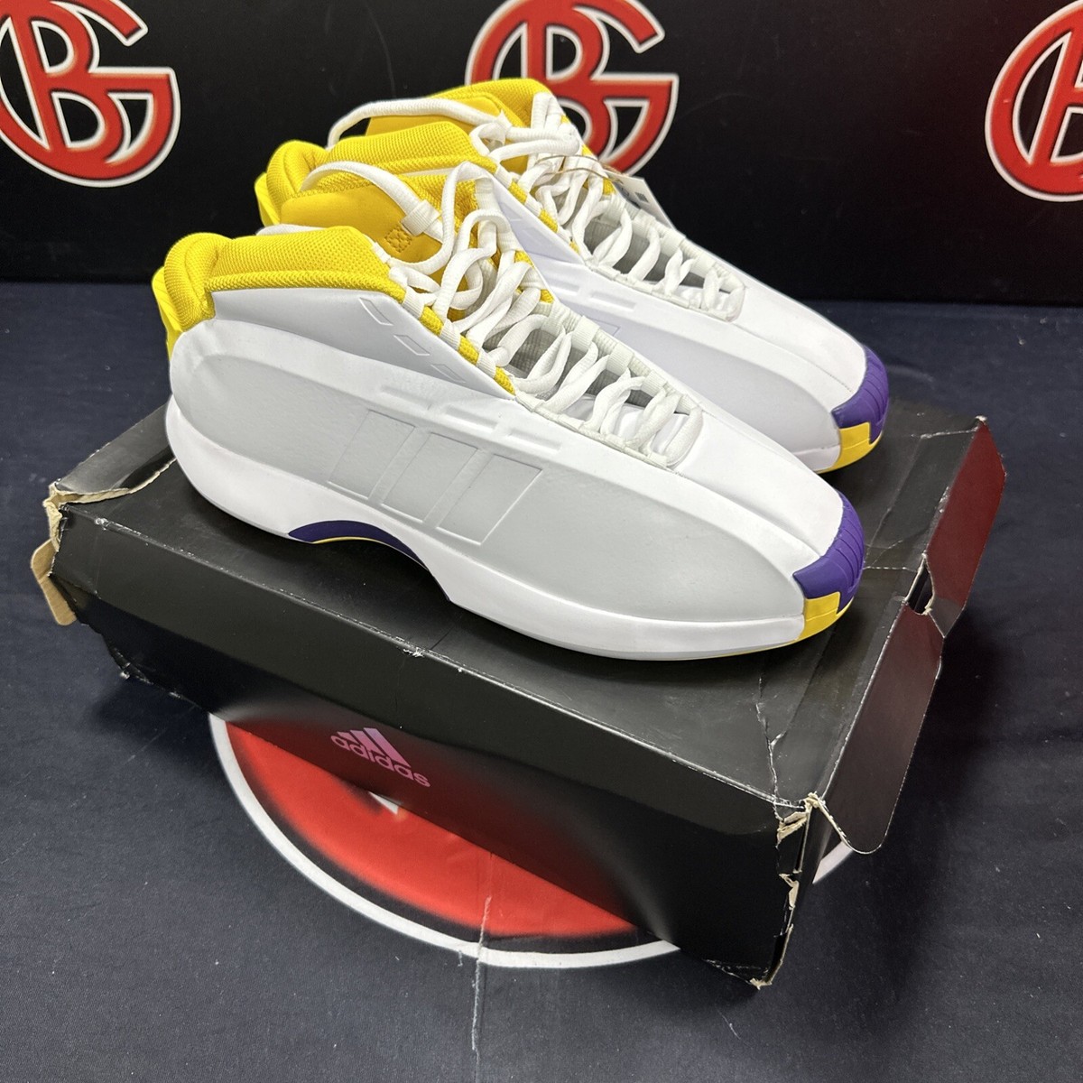 adidas Crazy 1 Lakers Home 2022 GY8947 Men display picture 1