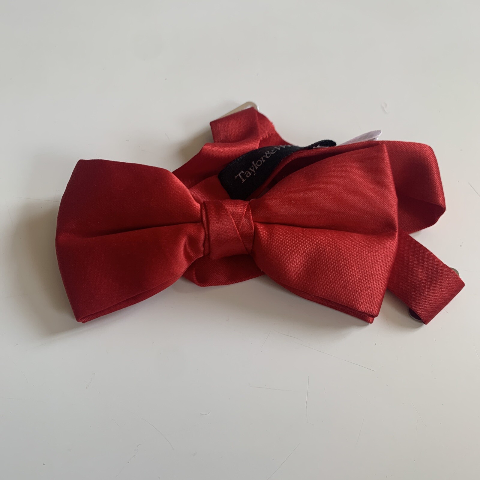 TAYLOR & WRIGHT MEN'S Polyester Adjustable Bow Ti… - image 1