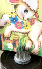 Vtg 1.5" ROUND Metal Pin Spike FLOWER Floral FROG Zinc EPHEMERA DISPLAY 1A