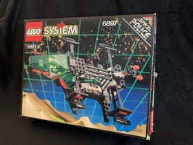 VINTAGE 1992 LEGO SPACE POLICE 6897 REBEL HUNTER, W/BOX, MANUAL