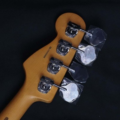 Fender American Ultra II Meteora Bass MapleFingerboard SolarFlare