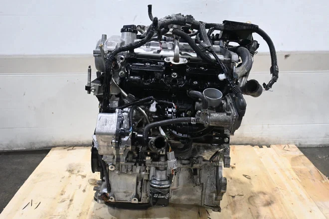 Toyota Prius C 2013 motor híbrido 1,5 L JDM 1NZ-FXE motor de 4 cilindros Foto 4 de 4