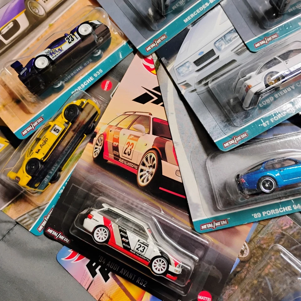 Lot of 10 Hot Wheels Mixed Premiums - Image 3 of 4