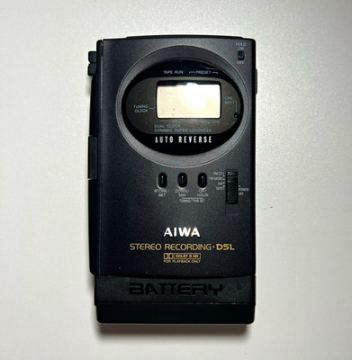 AIWA HS-J303 Kassettenspieler AM/FM Auto Reverse Dolby B