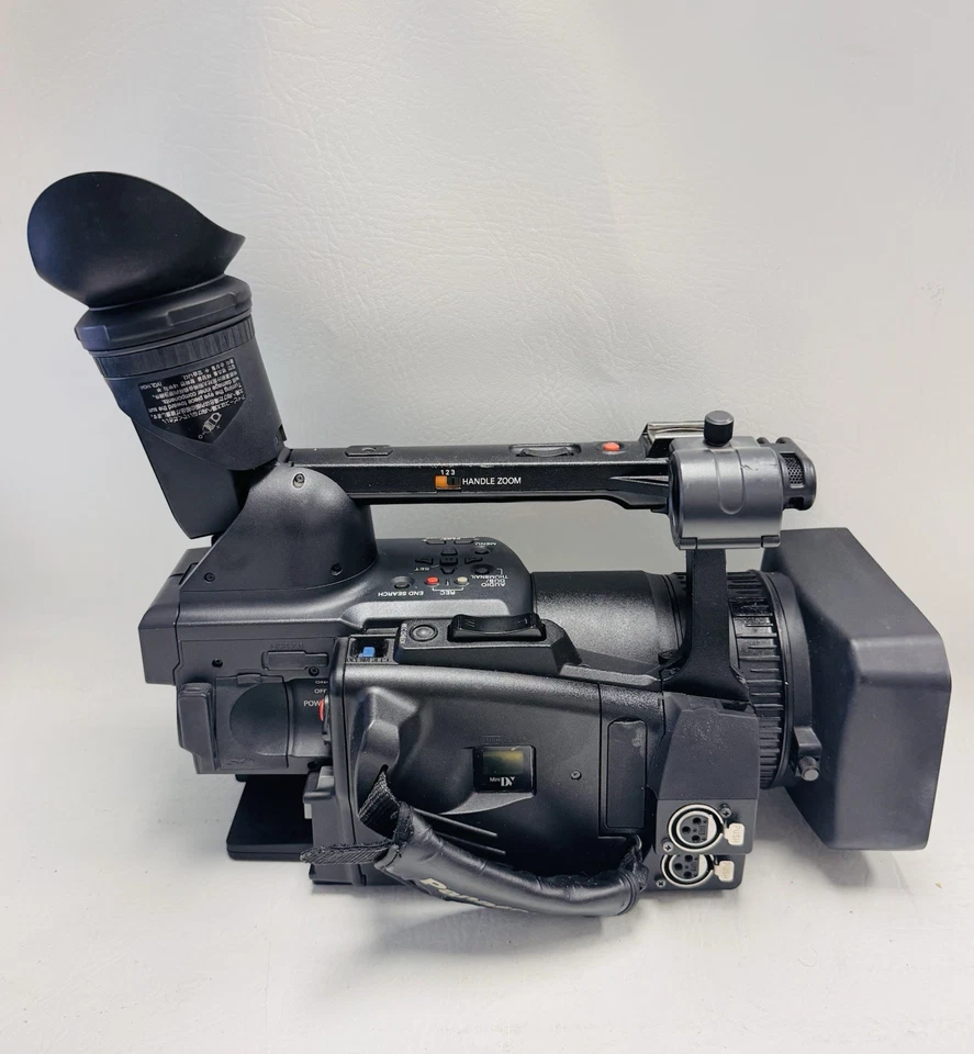 *UNTESTED* Panasonic AG-HVX200AP 3-CCD P2/DVCPRO HD Camcorder Video Camera #2 - Image 2 of 4