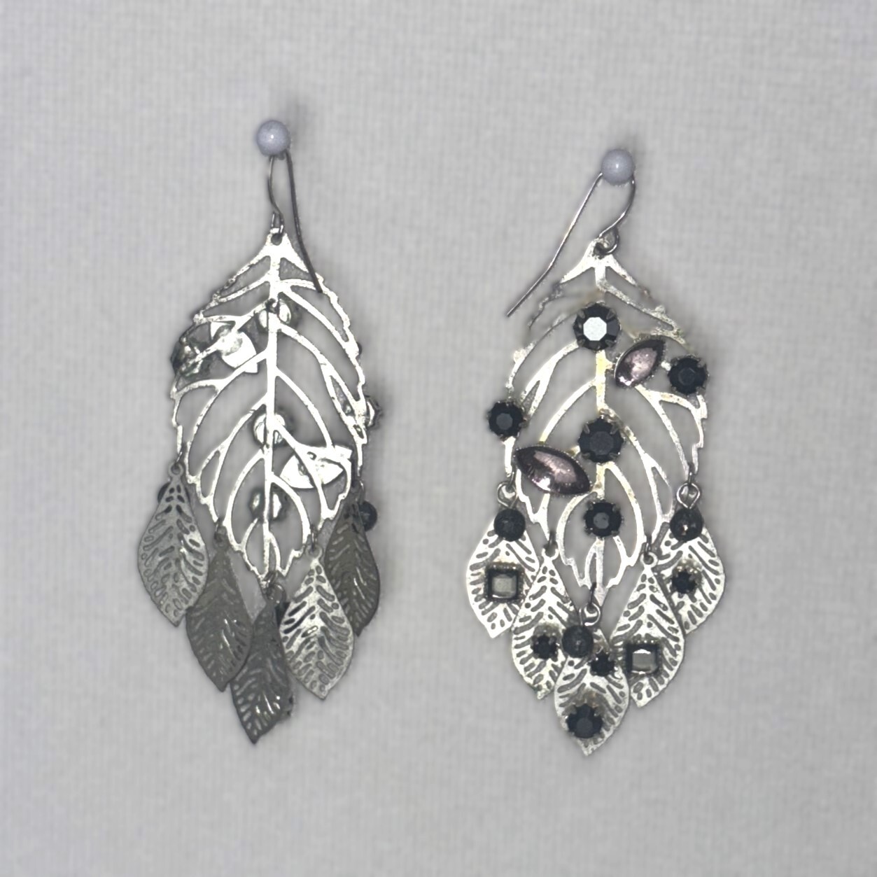 Vintage Hook Earrings Silvertone Leaf Rhinestone … - image 3