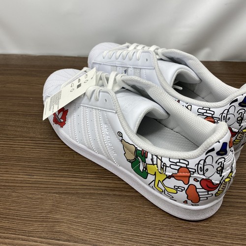 Adidas Originals Mens Superstar White Comic Sneakers Size 9.5 Shoes White GW5782 - Picture 4 of 9