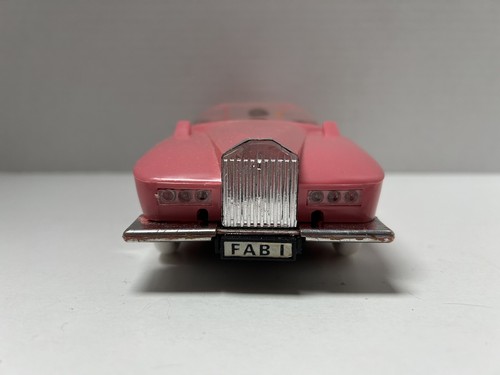 J Rosenthal Jr 21 Thunderbirds Lady Penelope’s Fab 1 Friction Motor Scale Model - Picture 5 of 22