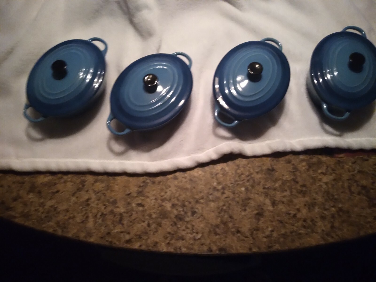 Colorz Tabletops Unlimited 4 Single Serving Blue Dutch Ovens Set