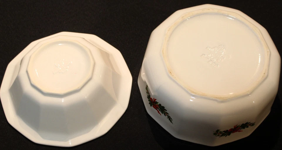 Pfaltzgraff Christmas Heritage Salad & Vegetable Bowls USA - Image 3 of 3