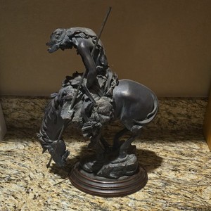 Rainbow Inc Western Americana Native American Horse Statue RESIN OS-369