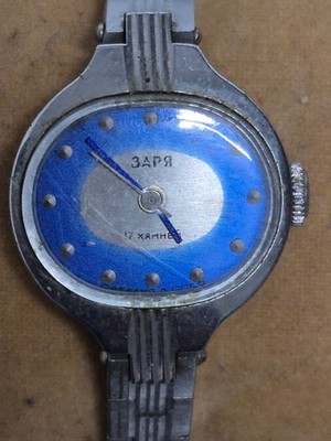 Vintage UDSSR Zarya , ЗАРЯ , Damen Uhr , Handaufzug  , 17 Jewels , S1/13
