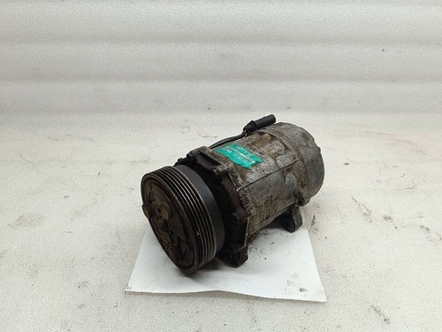 Volkswagen Golf IV 2001 Klimakompressor Pumpe 1J0820803F Benzin 85kW THR5919