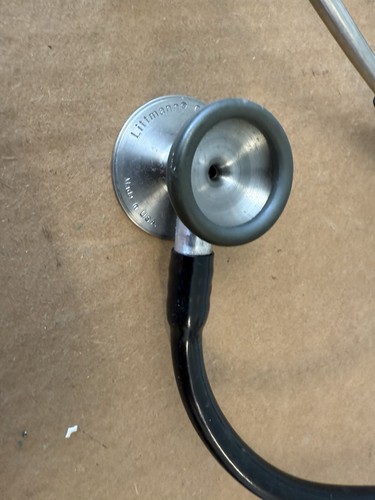 littmann cardiology ii For Parts Or Repair - Picture 2 of 16