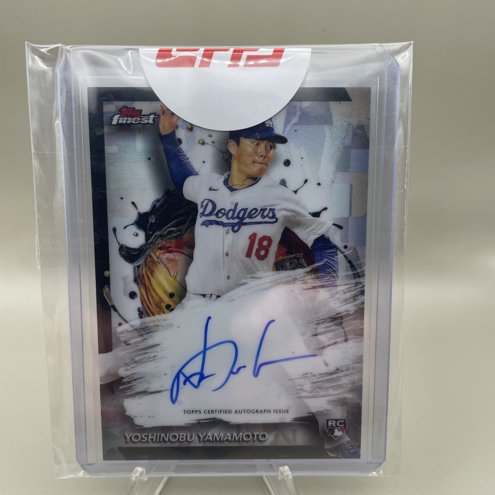 2024 Topps Finest Yoshinobu Yamamoto Refractor Auto Dodgers Redemption