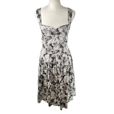 Talbots Womens Gray Floral Hydrangea Fit and Flare Dress Size 8 Sweetheart Neck