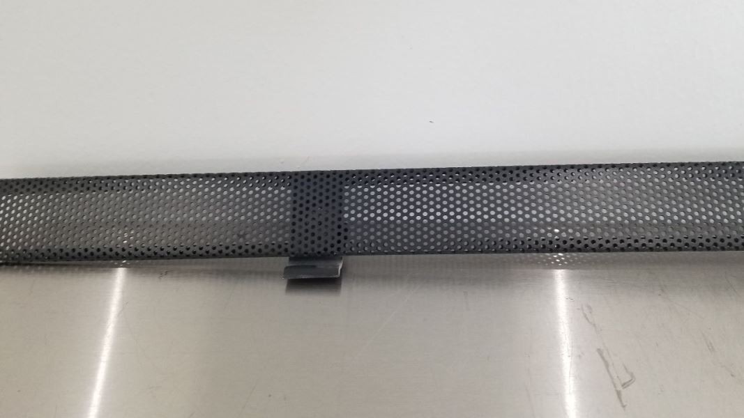 1990 FERRARI TESTAROSSA REAR DECKLID ENGINE COVER GRILLE LEFT DRIVER