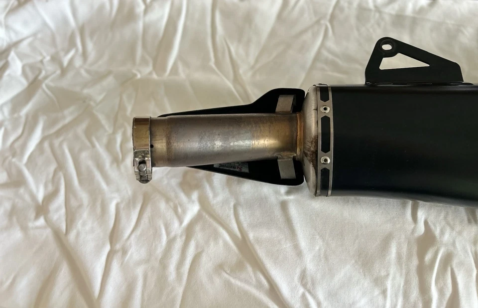 Akrapovic Slip-On Exhaust Kawasaki H2 SX   - Imagem 4 de 4