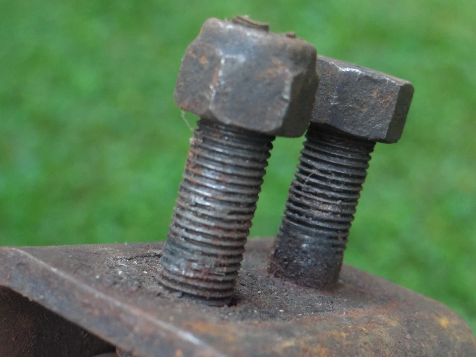 TRIUMPH TR4A TR250 TR6 Front Suspension Attachment Bracket Lower Fulcrum 148691 - Изображение 4 из 4