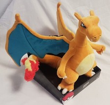 Tomy Pok mon 2017 Charizard Plush