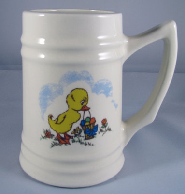 Vintage Duckling Mug Easter Egg Hunt  Vintage Lewis Brothers  Made in USA