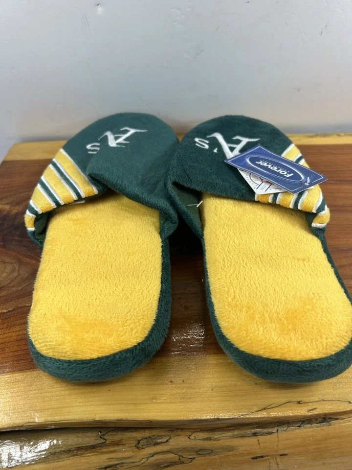 Oakland A's MLB Genuine Mens Slide Forever Slippers Big Logo NWT Size Large - Image 3 of 4