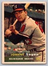 1957 Topps - #4 Johnny Logan | Milwaukee Braves PR