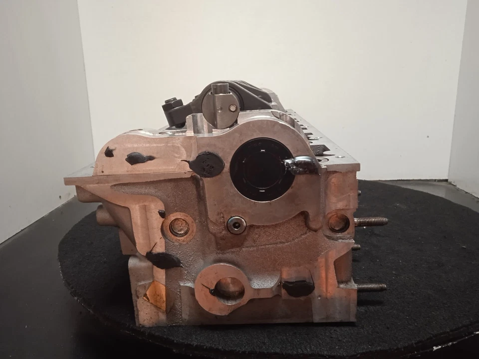 R070103373A - 071033735 TESTATA MOTORE / 615744 PER VOLKSWAGEN PHAETON 3D2/3D8 Foto 4 de 4