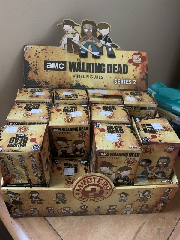 20 FUNKO Mystery Minis The Walking Dead Series 2 Vinyl Vaulted With Display Box