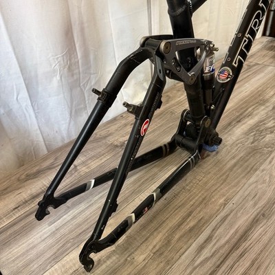 Trek Fuel 90 SLR Full Suspension Mountain Bike Frame Small 26 Rim