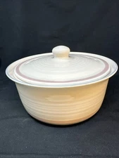 Vintage Pfaltzgraff Aura Pink 2Qt Stoneware Casserole Dish 9”, with Lid #318 USA
