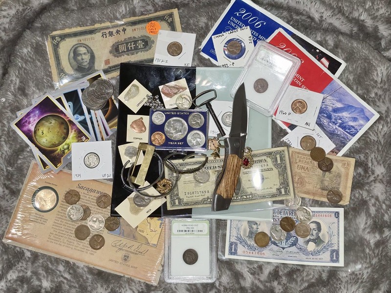 Estate Sale Junk Silver Junk Drawer ~ Coins, Cirrency, Jewlery, Wheaties