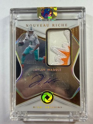 2024 Gold Standard Jaylen Waddle Noveau Riche Patch Auto /15 Broncos