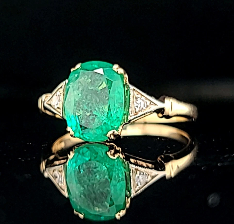 Vintage 14k Yellow Gold Engagement ring 2.05ct Natural Green