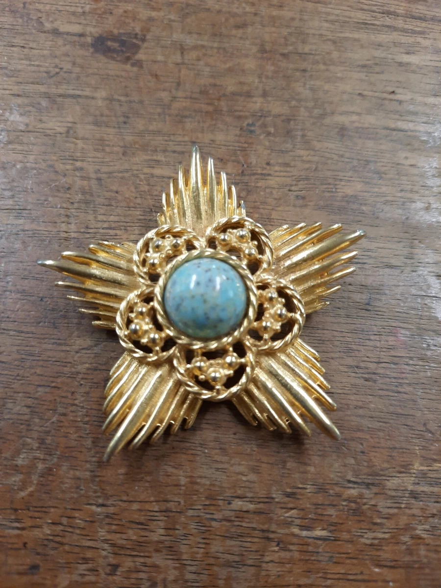 Hattie online carnegie brooch
