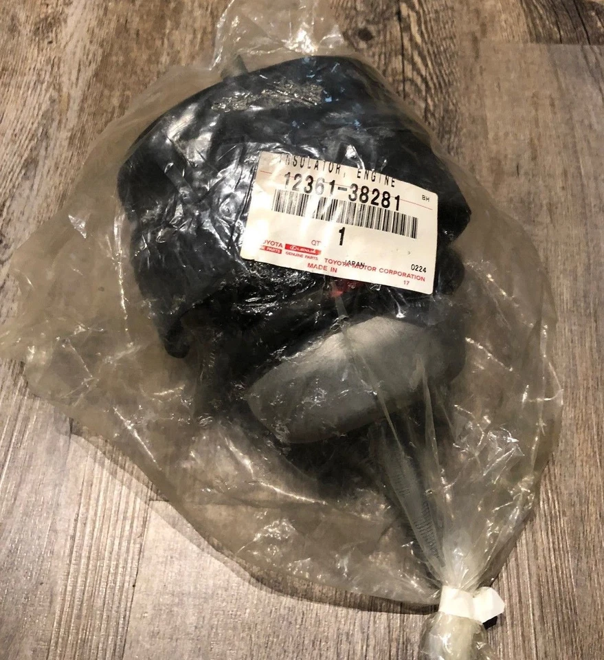 Aislador de montaje de motor genuino Lexus LS460 LS460L 2007-2017 conjunto de 2 piezas OEM Foto 3 de 4
