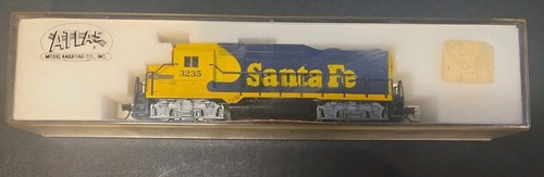 Locomotora Atlas EMD GP30 4722 Santa Fe 3235 escala N ¡Ver detalles! Vendedor de Estados Unidos  | Condition: Used