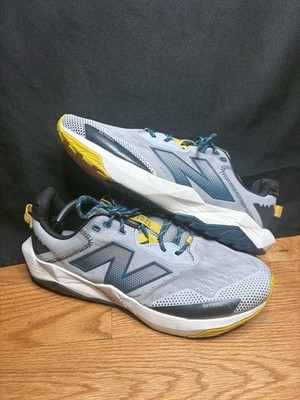 13M/14.5W New Balance DynaSoft Nitrel v6 Trail Running Shoe 4E Wide Gray Yellow