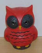 Vintage Hand Painted Ceramic Red Hoot Owl w/ Black Eyes Coin Bank-VG Cond