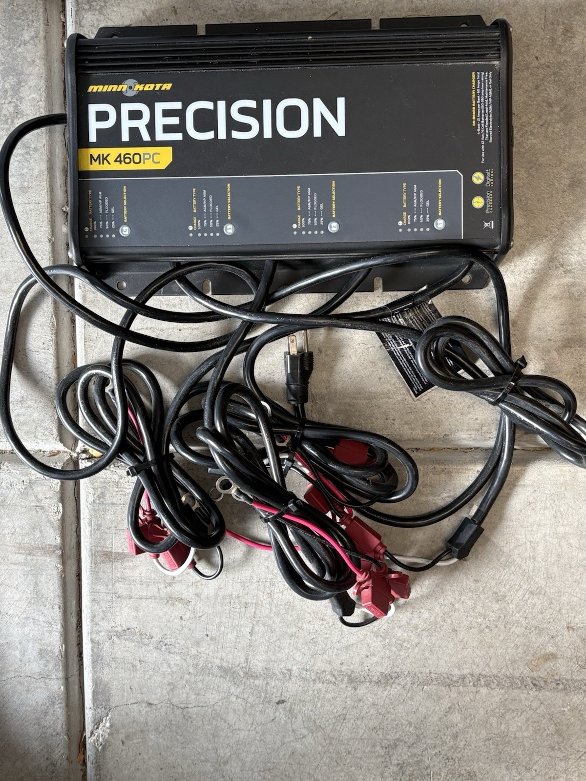 USED-Minn Kota🇺🇸MK460PC 4-bank On-Board Smart Battery 