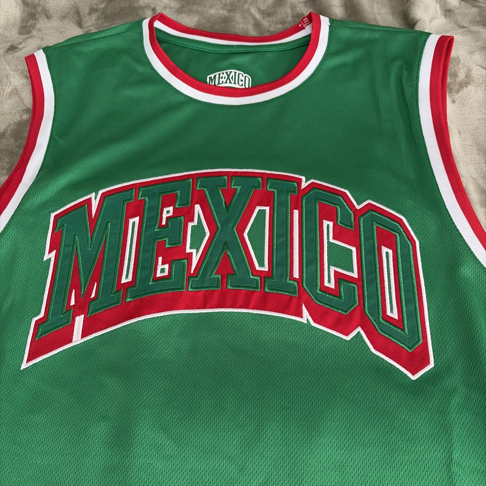 Mexico Jersey Men (M) New Nueva Green and Red R0100