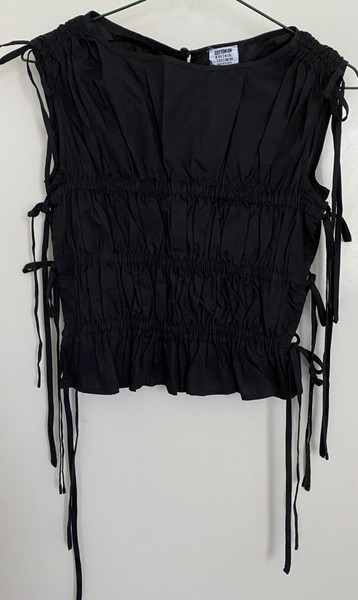 "COTTON ON" WOMENS BLACK GATHERED SIDE TIES CROP TOP - SIZE 8