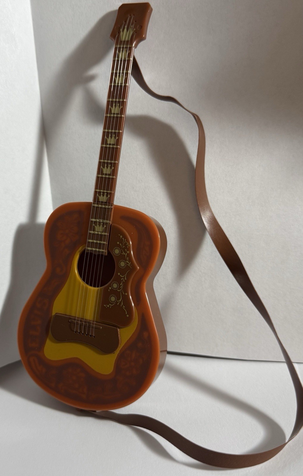 Barbie Sized Accessories -Guitar
