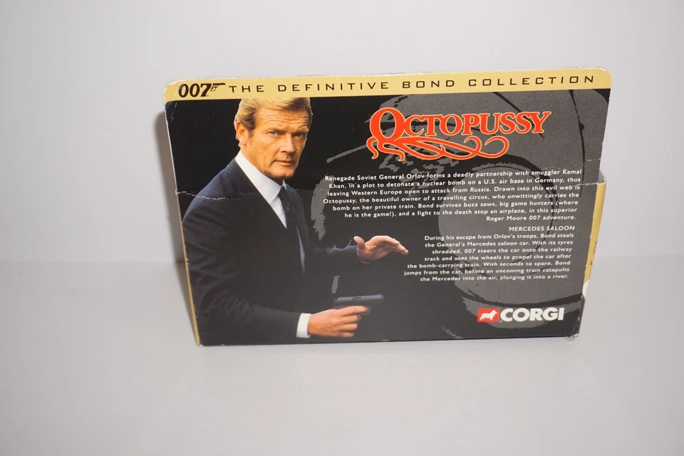 Corgi 1/36 scale 05701 - Mecedes Benz - James Bond 007 Octopussy Boxed - Image 3 of 4