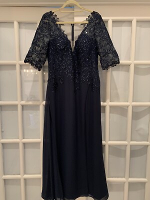 long casual lace dress Classy Wholesale White Lace Elopement Wedding Dress with Sleeves main image 1