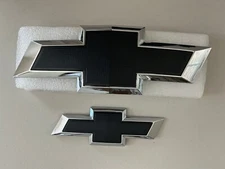 Front Grille Rear Back Bow Tie Badge Emblem Logo Name Plate Chevy Suburban Tahoe